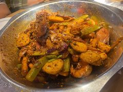 -嘎嘎鸭下巴·爆辣干锅(明教寺店)