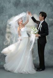 -蒙娜丽莎婚纱摄影 MONALISA