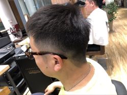 -Mentor Hair Salon