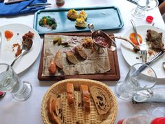 -马克西姆俄罗斯餐厅(通亚街店)