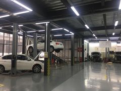 -上海先进东风标致雪铁龙4S店(青浦店)