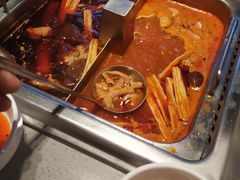 -海底捞火锅(宝龙广场夜宵主题店)