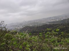 -灵岩山风景区