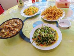 -华龙特色大骨鸡农家菜馆