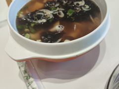 -梅利汴京烤鸭•开封豫菜地标店(东大街店)