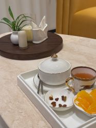 -娜芙缇缇med spa