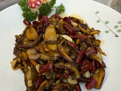 -蔼若春.传承三十年云南菜(金碧公园店)