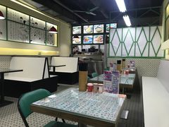 -莅香岛港式餐厅(滨江道店)