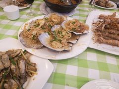 -快乐海鲜城(虎泉街店)