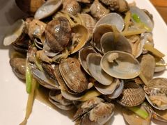 -黄泥岗·地道湖北菜(奥特莱斯店)