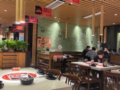 大堂-潮牛海记•潮汕牛肉火锅•醉鸡煲•粿条汤(通北路店)