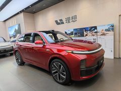 -理想汽车(世纪汇店)