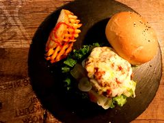 -HIGH FIVE哈福手工汉堡(桂林路店)