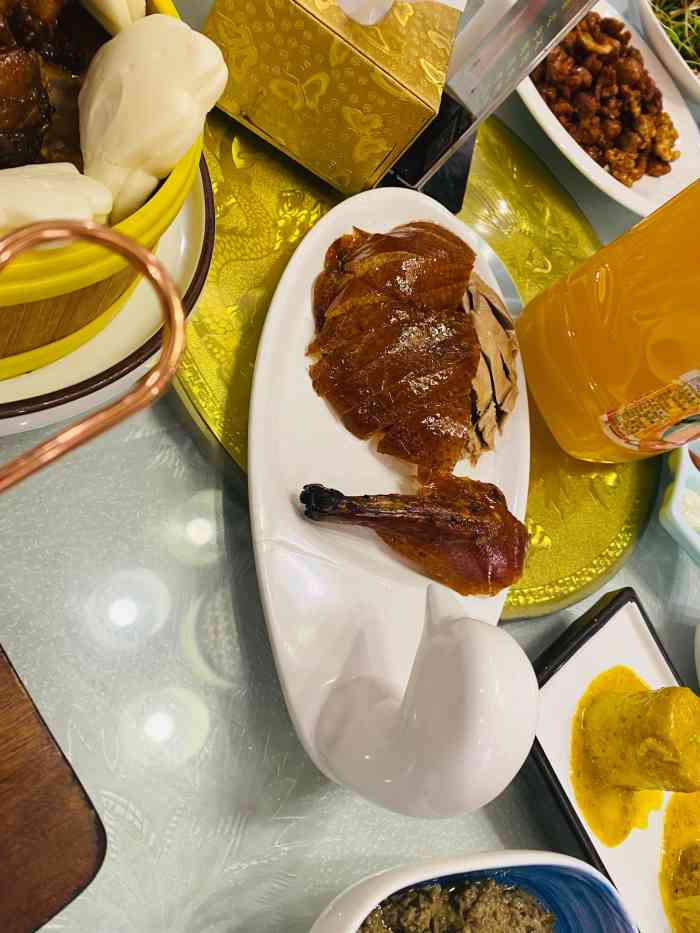 鸿禧大清花(方庄店)-"6个人去吃的,总体环境一般吧,西红柿鸡.