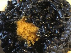 乌米饭团-明月楼