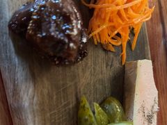 -羽深肉铺 Steak & Wine