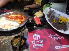 -刘一手重庆火锅(万达广场颍泉店)