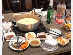 自助取餐区-捞王锅物料理(上海世茂广场店)