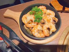 橄榄油蘑菇虾仁-虎丸烧肉(世纪汇店)