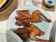 红烧乳鸽-赏点粤式点心(广州塔店)