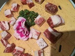 -红沃鳗鱼黑牛烤肉店(不老街店)