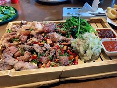 招牌肘子-那吉屯老院子