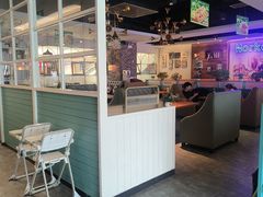-豪客嘉族·麦尼顿西餐厅(乐福天下店)