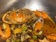 -七欣天香辣蟹火锅(上海银亿滨江店)
