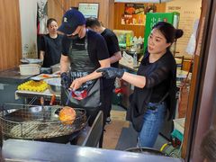 -长人馄饨铺(解放街店)