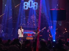 -808 LiveHouse