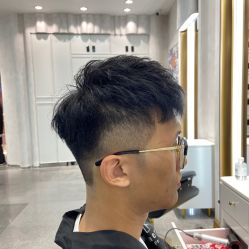 点击看大图 -Kraemer Paris 苏豪路易士·嘉玛发廊