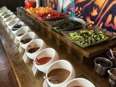 自助调料区-滇釜火锅·能喝汤的火锅(车公庄店)