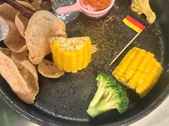 -又见马甲M8融合西餐厅(体育中心店)