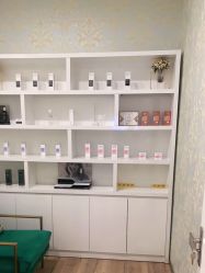 -YESIDO椰岛造型烫发染发专业店