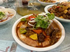 -汗腾格里·风味餐厅(新疆驻京办店)