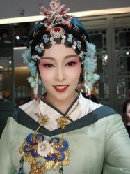点击看大图 门面-盘子女人坊古装写真摄影(长春总店)