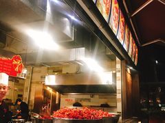 -琥珀老六龙虾(四里河店)