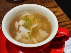酸辣乌鱼蛋汤-小大董·烤鸭(王府井apm店)