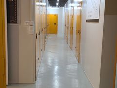 -安东易迷你仓自助寄存仓库(淞虹路店)