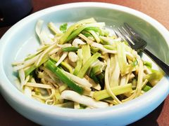 当季精选炒时蔬-RIVIERA 松鹤楼(外滩店)