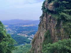 -马仁奇峰
