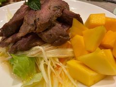 芒果牛肉沙拉-mango tree芒果树泰国餐厅(青岛万象城店)