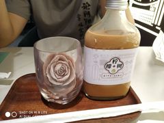 冠军玫瑰冰奶茶-柠檬树茶餐厅(海雅缤纷城店)