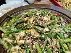 石盘土鳝鱼-有红鸡毛店·川菜(建设路店)