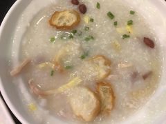 荔湾艇仔粥-卓粤拉肠(红庙店)