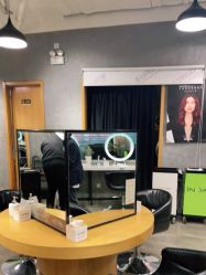 -时尚殿堂明星门店