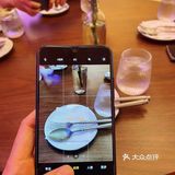 成都探店|这家西餐厅，一步一景，落日斜阳的环境也太美了吧[爱心]