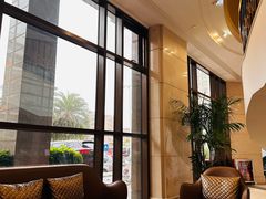 -汕尾巴黎半岛酒店