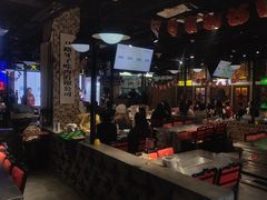 -马路牙子烧烤音乐酒馆(望京店)