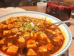 麻辣豆腐烧墨鱼仔-金掌勺锅包肉(太原万达店)